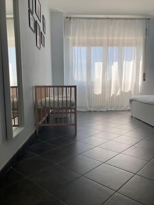 Appartamento Borgo Rane ألبا المظهر الخارجي الصورة
